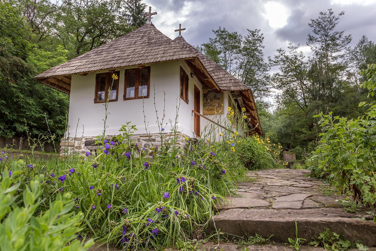 Hanul Vatra Horezu Exterior foto